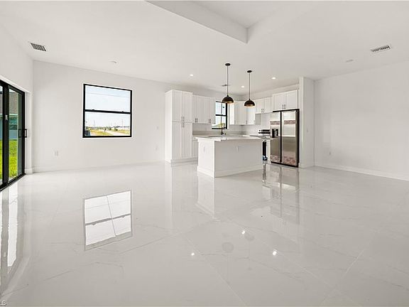 4th image of 4521 NW 34th ST