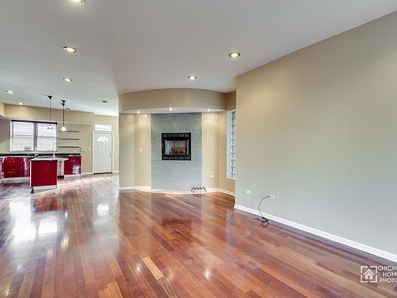 3rd image of 6431 S Greenwood Ave