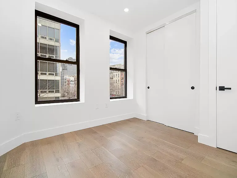 6 Avenue B #5 — Photo 7