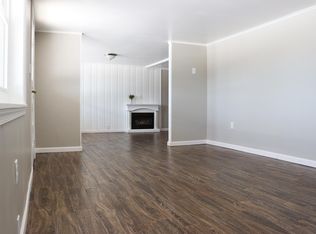 321 S York Rd APT B, Dillsburg, PA 17019