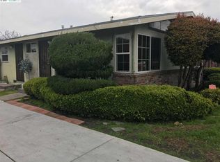 585 Douglas Ave, Oakland, CA 94603
