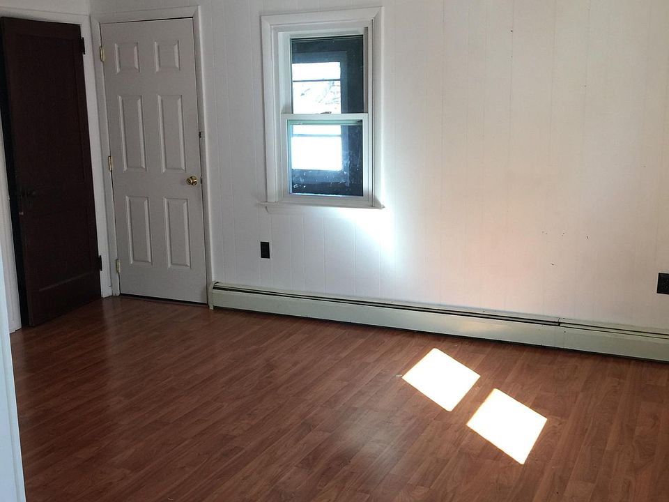 2nd image of 250 W State St #A