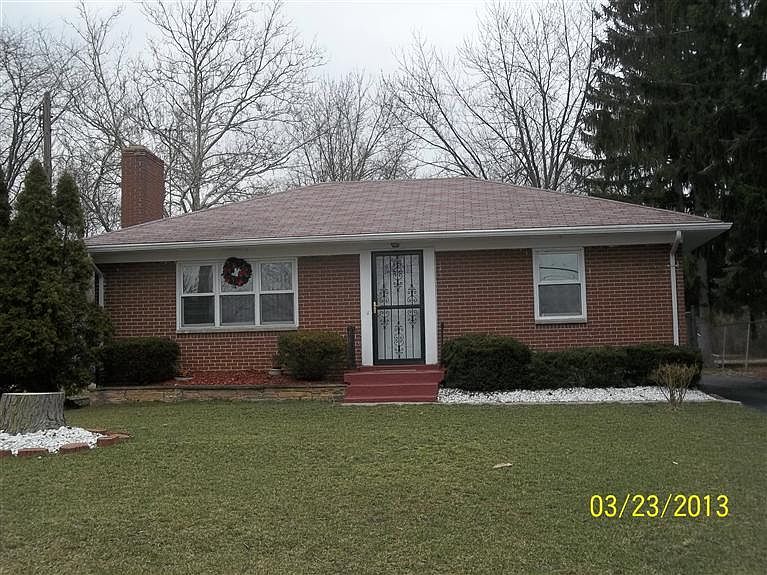 1st image of 4526 N Fairgreen Ave