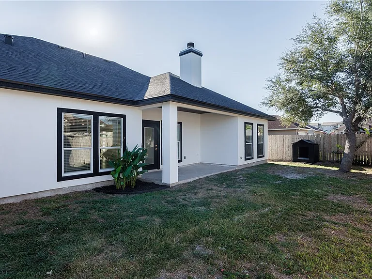 4025 Puget Sound Dr — Photo 39