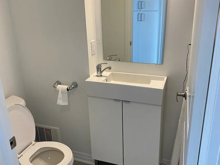1900 Simcoe St N #416 — Photo 12