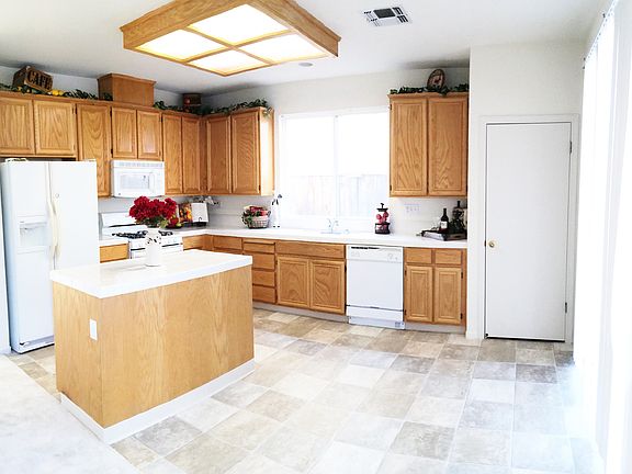 5th image of 2350 Fieldgate Dr