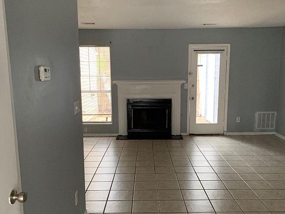 4th image of 6598 Wellington Sq #6598