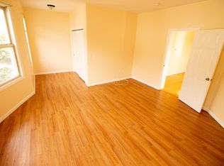 231 4th St APT 2, Newark, NJ 07107