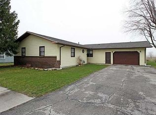 219 E South St, Wayne, OH 43466