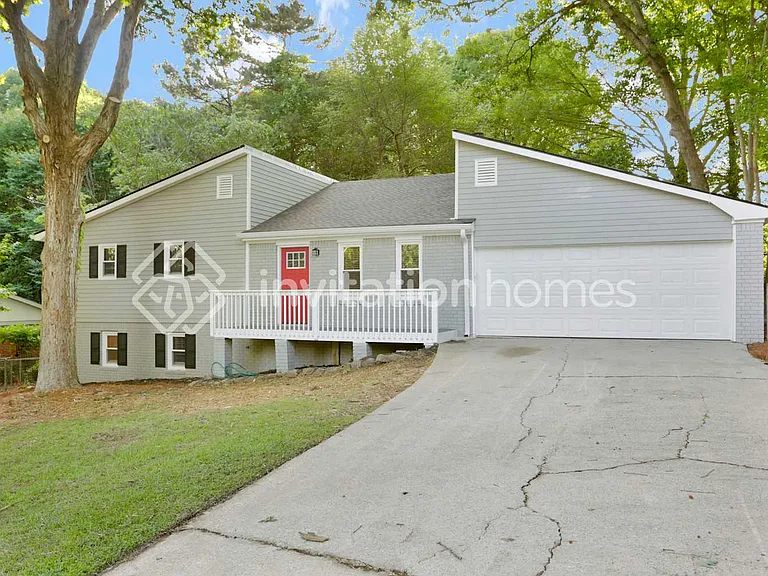 3997 Reid Rd — Photo 1