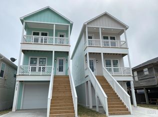 5745 Avenue R, Galveston, TX 77551