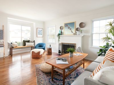 8321 Airlane Ave, Los Angeles, CA, 90045