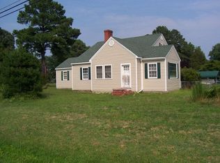 359 Lovers Ln, Deltaville, VA 23043