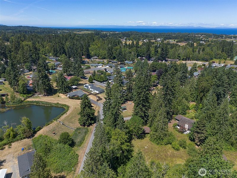 3rd image of 192 N Solmar Drive