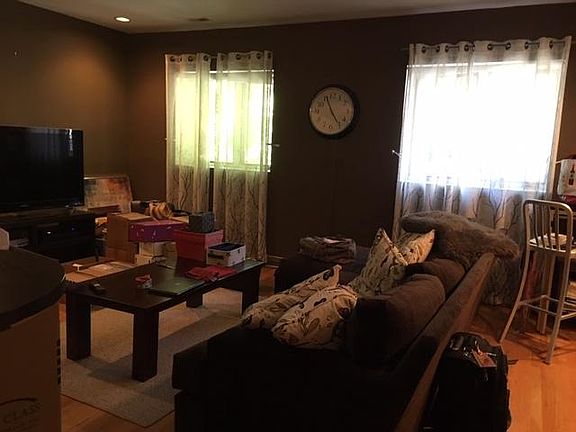 4th image of 1013 W Armitage Ave #1F