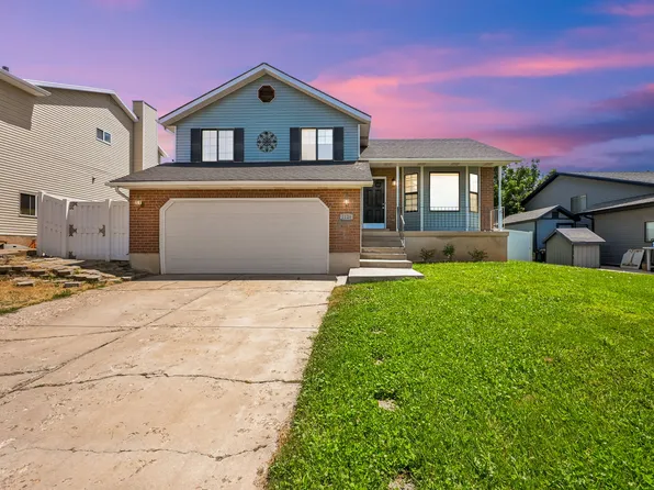 1126 N 1000 E, Layton, UT 84040