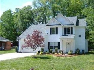 697 Maralon Dr, Virginia Beach, VA 23464