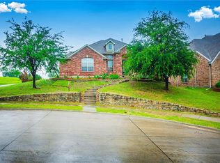 1401 Shadow Brook Trl, Garland, TX 75043