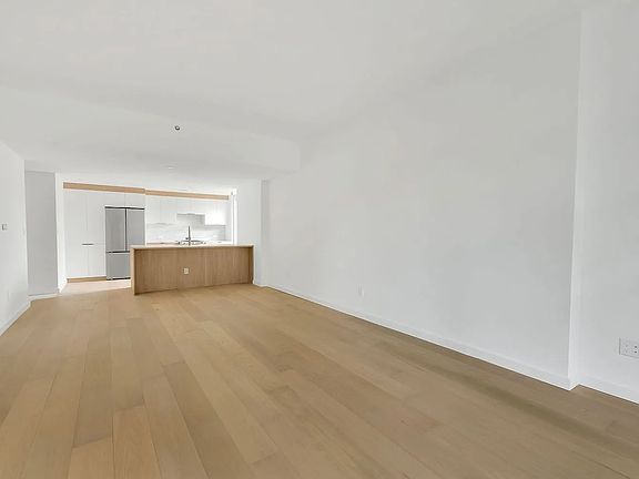 5th image of 13 W 116th St #4C
