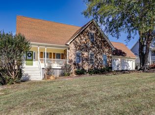 1315 Donnally Rd, Forest, VA 24551