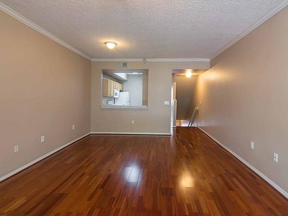 4th image of 5001 Baraldi Cir Unit 203