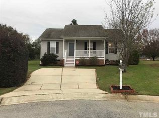 1044 Cove Cir, Clayton, NC 27520