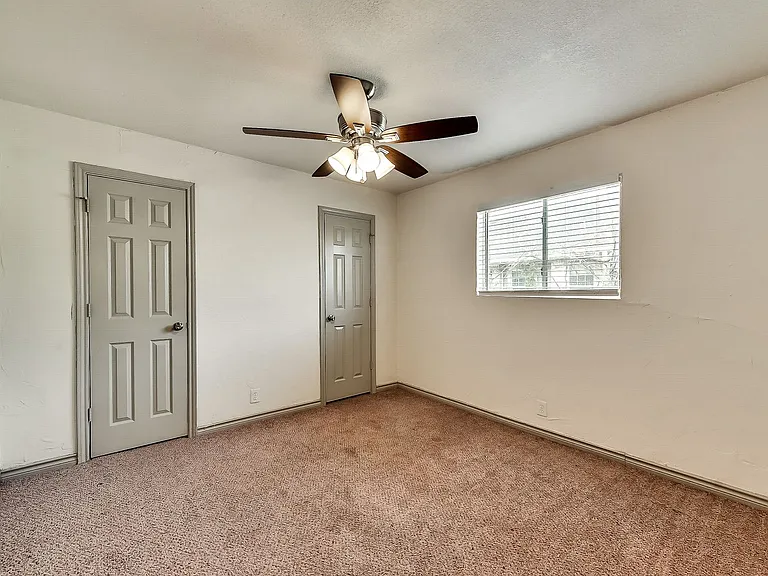 1502 Peak St. — Photo 5
