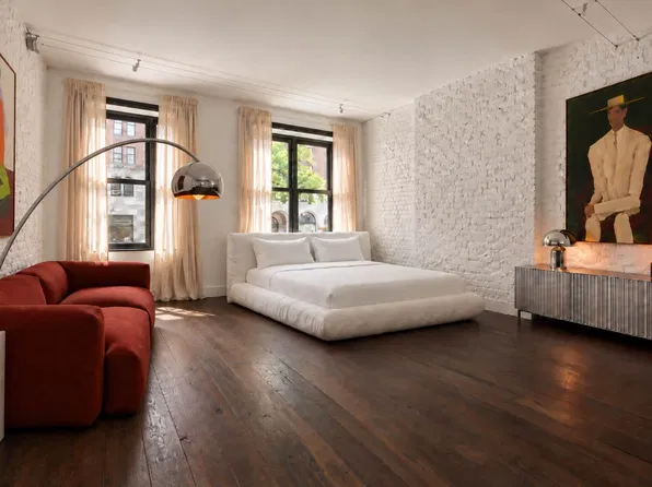 410 West 23rd Street image 1 of 4