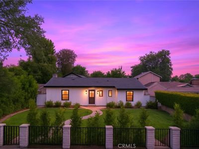 17048 Sherman Way, Van Nuys, CA, 91406