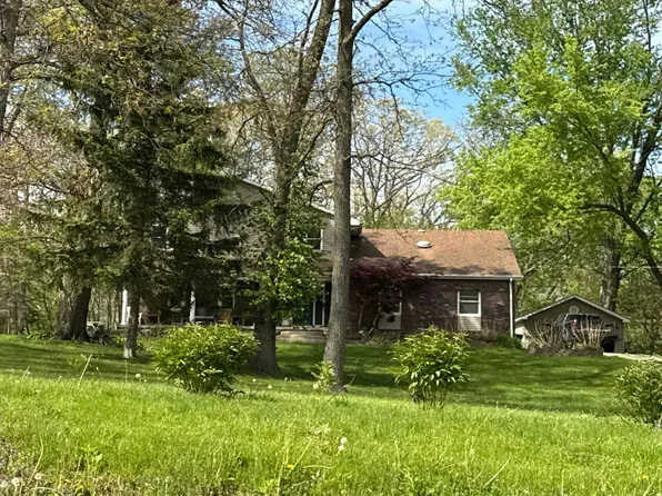 569 W 100 S, Hebron, IN 46341