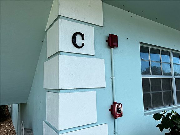 4th image of 1901 Indian River Blvd APT C105