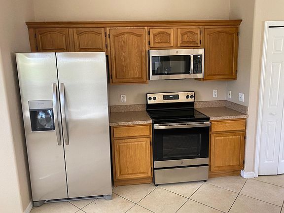 3rd image of 1618 Cortez Ave