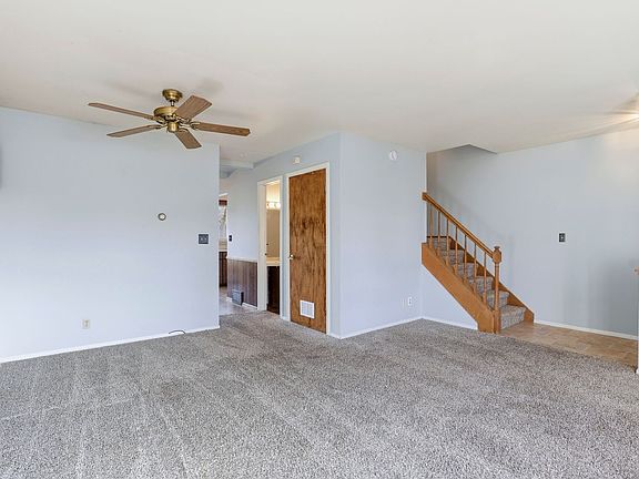 3rd image of 846 Greenwood Ct #846