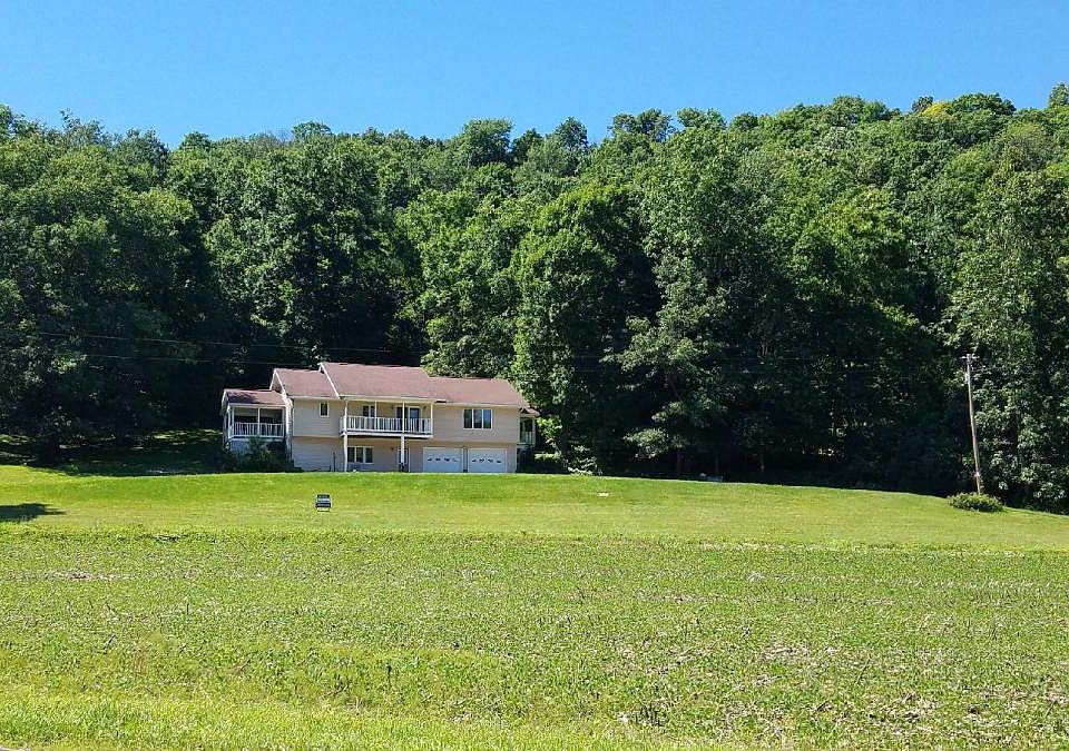 2nd image of S3827 Church Rd #A