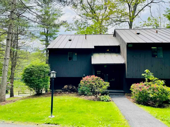 1299 Quechee Main Street #1E, Hartford, VT 05059