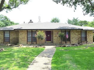 4002 Keystone St, Garland, TX 75041