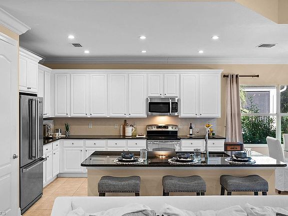 2nd image of 28468 Altessa WAY #201