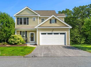 6 Cottonwood Way, Manchester, NH 03102