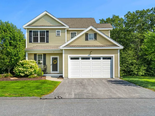 6 Cottonwood Way, Manchester, NH 03102