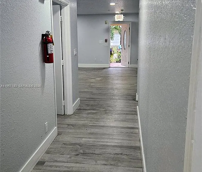 2953 NW 10th Ct — Photo 6