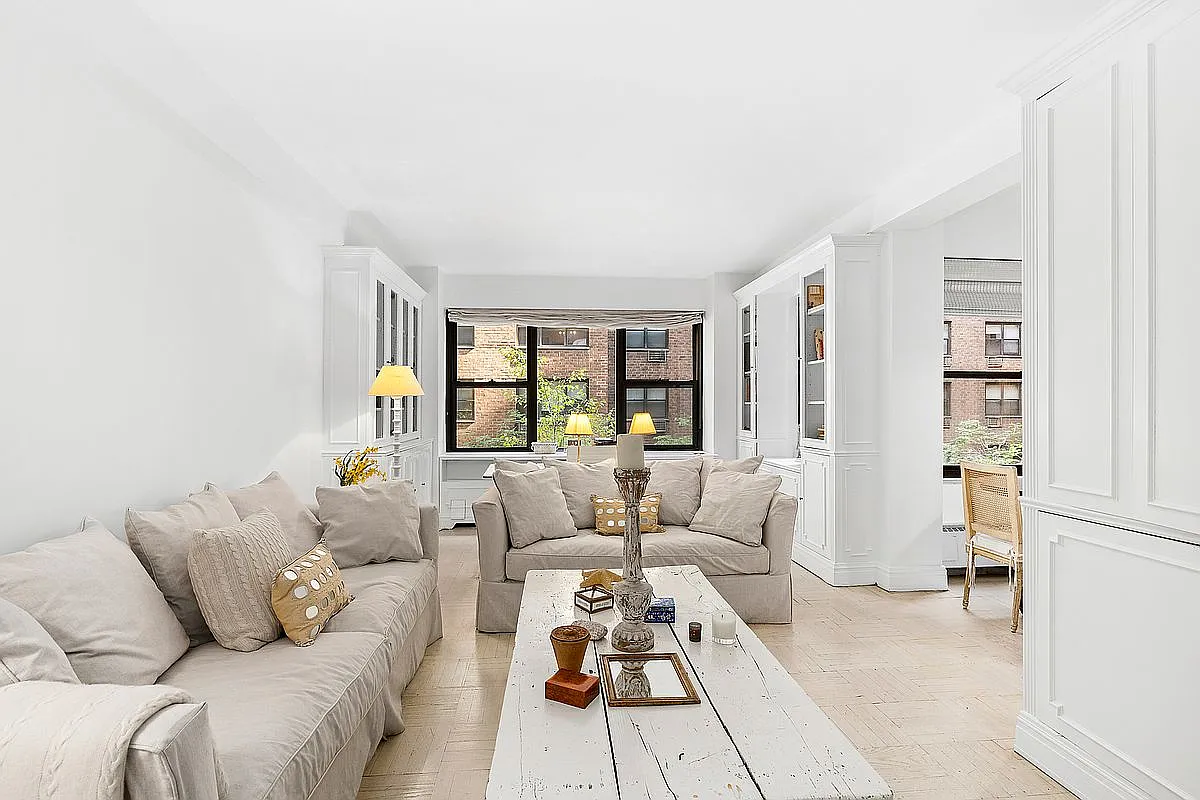 2 Tudor City Pl APT 1FS photo 1