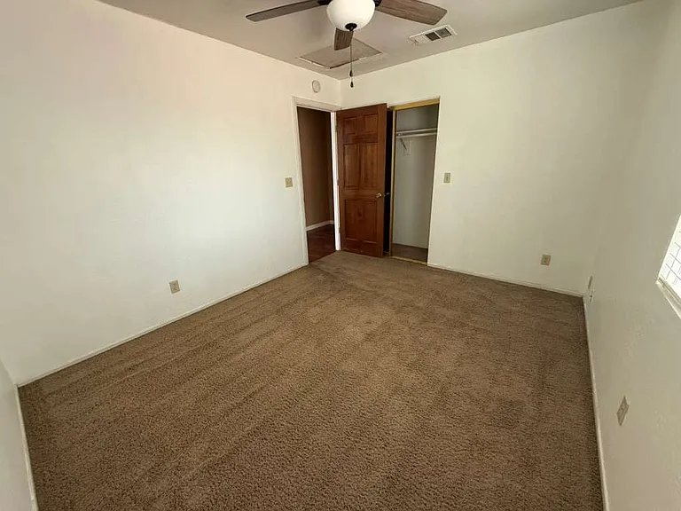 2311 W Hamilton Ave — Photo 12