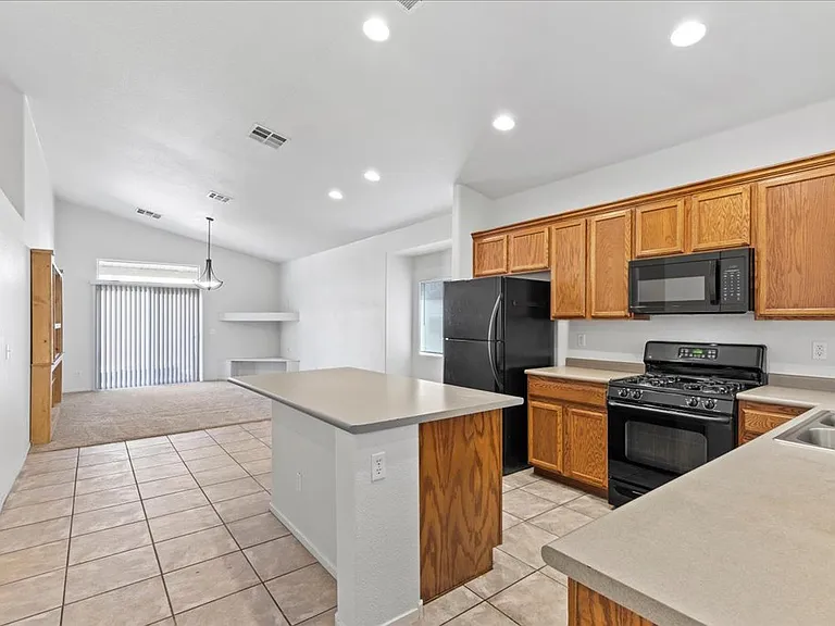 2924 Riarosa Ct — Photo 9