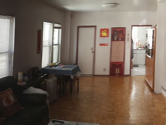 3rd image of 156-00 65th Ave
