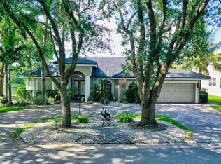 5797 NW 48th Ct, Coral Springs, FL 33067