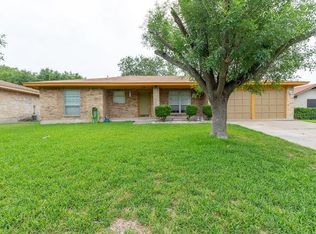 2021 Ricks Dr, Eagle Pass, TX 78852