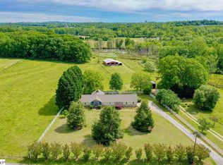 310 Berry Rd, Taylors, SC 29687