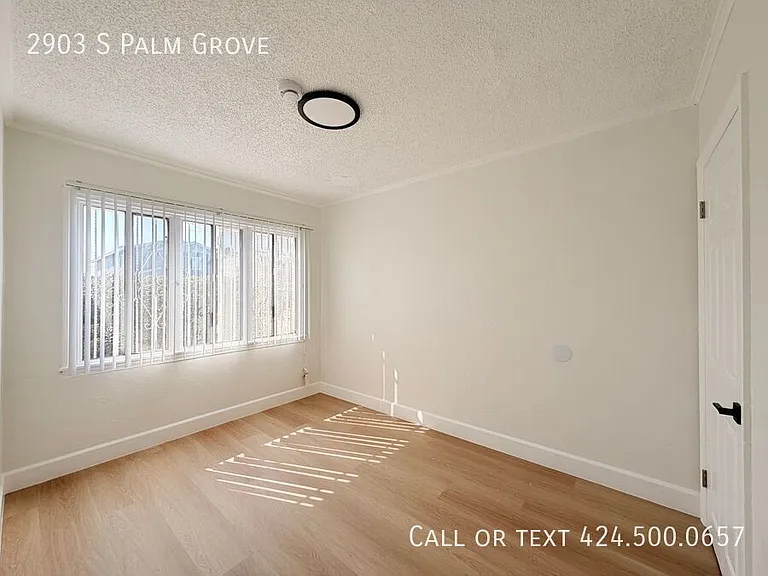 2903 S Palm Grove Ave — Photo 8