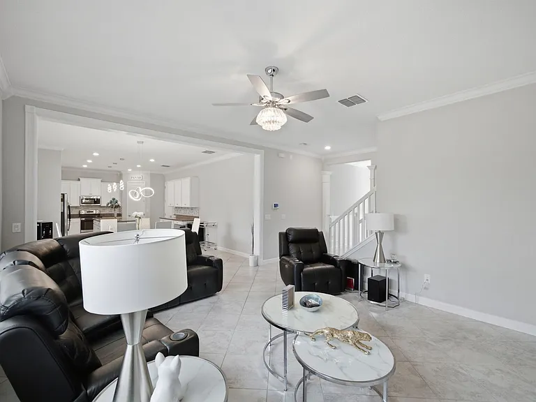 11419 Sunburst Marble Rd — Photo 7