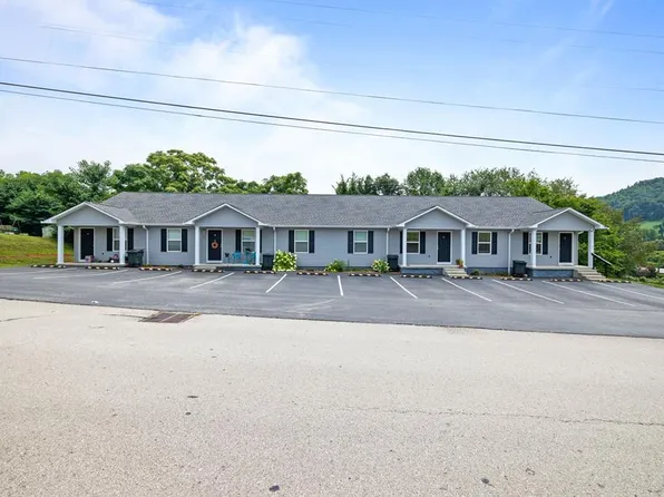 207 Bilbrey St, Livingston, TN 38570